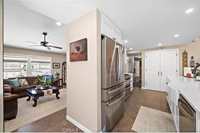 20712 Spindrift Lane, Huntington Beach, CA 92646 - Photo 9