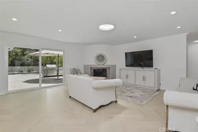 7152 Pomelo, Los Angeles, CA 91307 - Photo 9