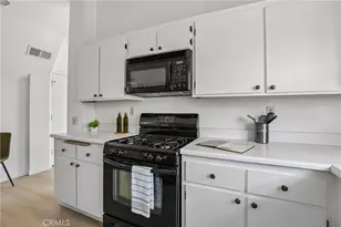 409 Utica, Huntington Beach, CA 92648 - Photo 7
