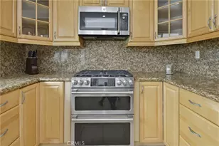 6369 Nestle, Los Angeles, CA 91335 - Photo 17
