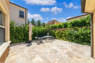 180 Frontier, Irvine, CA 92620 - Photo 23