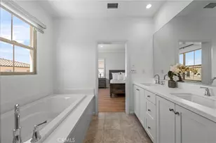 180 Frontier, Irvine, CA 92620 - Photo 19