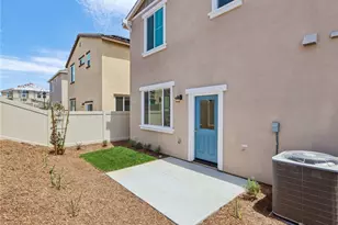 40101 Campos Elegantes, Temecula, CA 92591 - Photo 5