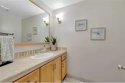 19372 Maidstone Lane, Huntington Beach, CA 92648 - Photo 7
