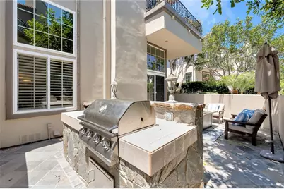 19372 Maidstone Lane, Huntington Beach, CA 92648 - Photo 45
