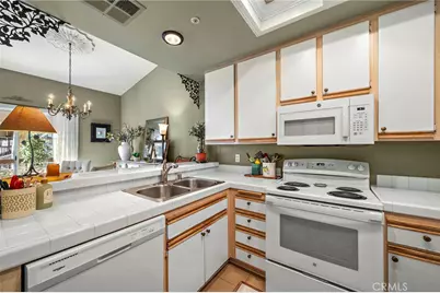 2960 Champion Way #709, Tustin, CA 92782 - Photo 17