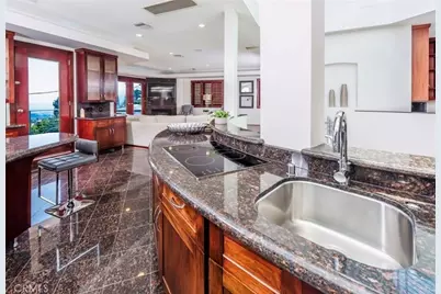 8827 Evanview, Los Angeles, CA 90069 - Photo 7