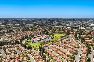 9 Terraza, Irvine, CA 92614 - Photo 63