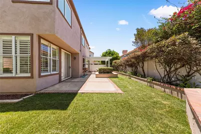 9 Terraza, Irvine, CA 92614 - Photo 47