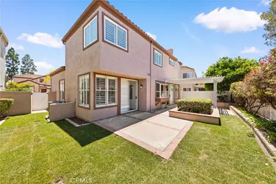 9 Terraza, Irvine, CA 92614 - Photo 3