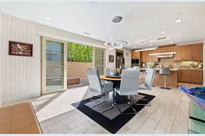 210 Via Galicia, San Clemente, CA 92672 - Photo 9