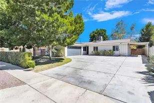 16183 Forrest Ave, Victorville, CA 92395 - Photo 49