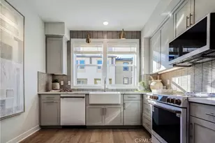 12721 Sky Pl, Los Angeles, CA 90250 - Photo 5