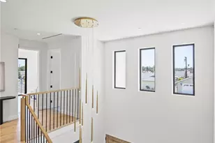 8251 Friesland Dr, Huntington Beach, CA 92646 - Photo 33