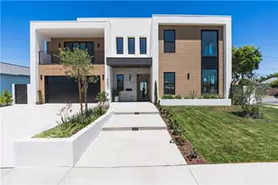 8251 Friesland Dr, Huntington Beach, CA 92646 - Photo 3