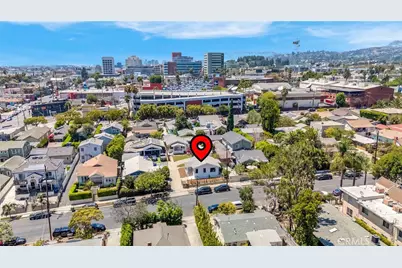 1325 Talmadge, Los Angeles, CA 90027 - Photo 45