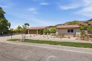 225 Armstrong Dr, Claremont, CA 91711 - Photo 1