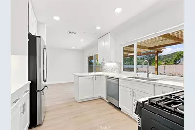 225 Armstrong Drive, Claremont, CA 91711 - Photo 7