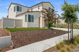 598 Meadowood, Fallbrook, CA 92028 - Photo 5