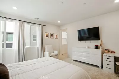 3721 S Allston Paseo, Ontario, CA 91761 - Photo 23