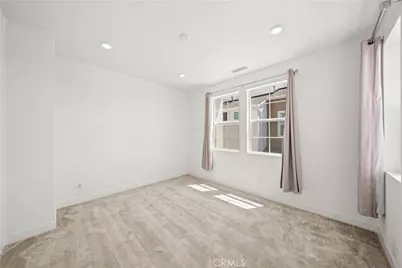 155 W La Palma Avenue #2, Anaheim, CA 92801 - Photo 19