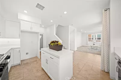 155 W La Palma Avenue #2, Anaheim, CA 92801 - Photo 15