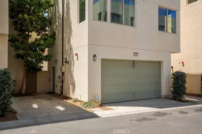 128 Catalyst, Irvine, CA 92618 - Photo 57