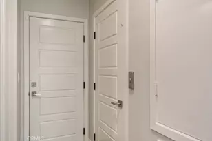 128 Catalyst, Irvine, CA 92618 - Photo 17