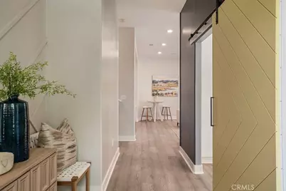 128 Catalyst, Irvine, CA 92618 - Photo 7
