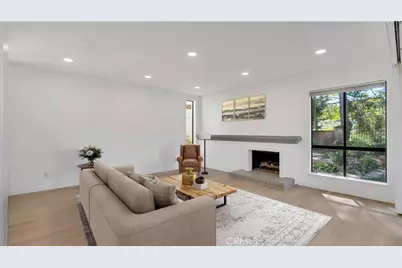 27861 Esporlas, Mission Viejo, CA 92692 - Photo 3