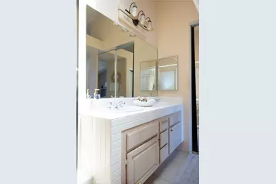 21 Bravo, Aliso Viejo, CA 92656 - Photo 45