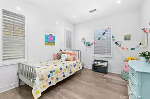 100 Della, Irvine, CA 92602 - Photo 33
