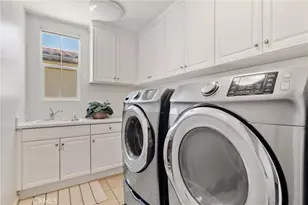 111 Bumblebee, Irvine, CA 92618 - Photo 29
