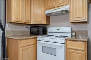 13875 La Jolla Plaza, Garden Grove, CA 92844 - Photo 11