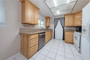 13875 La Jolla Plaza, Garden Grove, CA 92844 - Photo 11