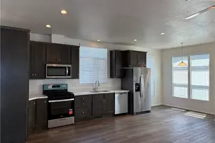 2767 W 1st Street, Santa Ana, CA 92703 - Photo 3