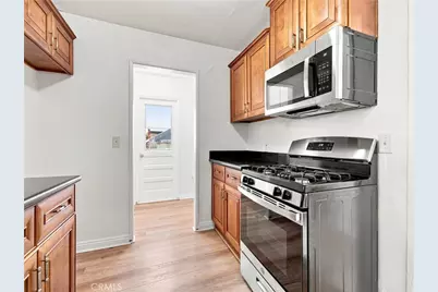 17030 Celtic Street, Granada Hills, CA 91344 - Photo 7