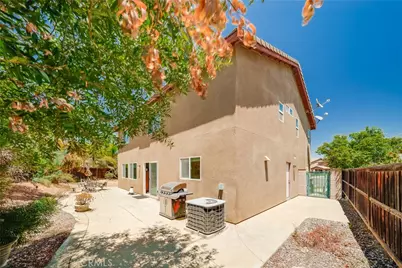38199 Talavera Court, Murrieta, CA 92563 - Photo 25