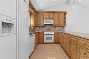 2365 Via Mariposa E, Laguna Woods, CA 92637 - Photo 11