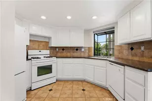 4682 Warner, Huntington Beach, CA 92649 - Photo 15