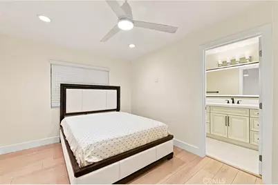 16572 Carousel, Huntington Beach, CA 92649 - Photo 45