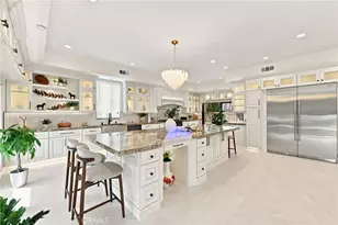 16572 Carousel, Huntington Beach, CA 92649 - Photo 15