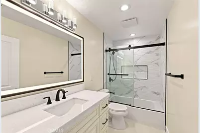 16572 Carousel, Huntington Beach, CA 92649 - Photo 37