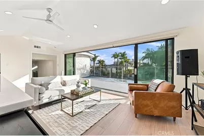 16572 Carousel, Huntington Beach, CA 92649 - Photo 29
