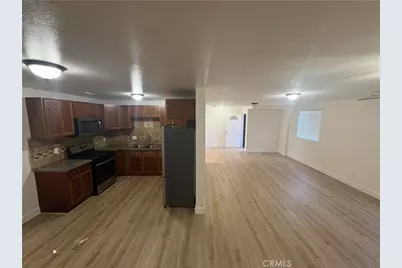 146 W 93rd, Los Angeles, CA 90003 - Photo 5