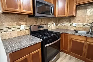 146 W 93rd, Los Angeles, CA 90003 - Photo 9