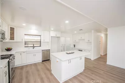 14036 Lake View Drive #143, La Mirada, CA 90638 - Photo 13