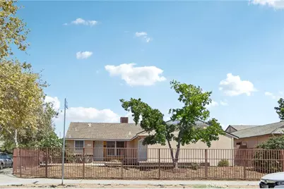 13155 Gault, Los Angeles, CA 91605 - Photo 5