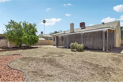 13155 Gault, Los Angeles, CA 91605 - Photo 31