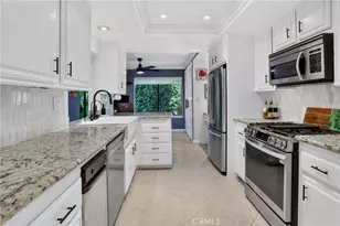 27871 Esporlas, Mission Viejo, CA 92692 - Photo 3